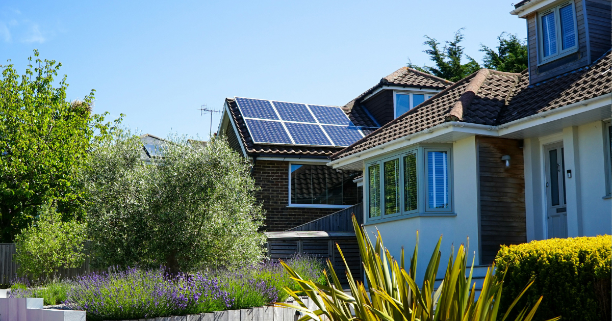 LiFePO₄ is the New Standard: Why Lithium Iron Phosphate Batteries are Essential for Your Solar Backup Generators