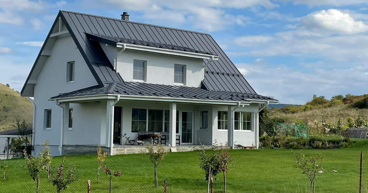 The Power Pod Advantage: How Modular Batteries Double Your Solar Generator Runtime