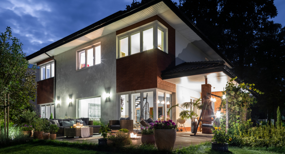 Battery Powered Generator vs Solar Powered Generator: What is the Difference?