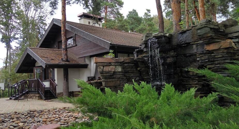 How to Live Off the Grid?