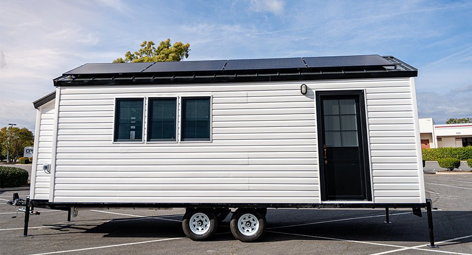 Solar Panels on Mobile Home - Nature's Generator