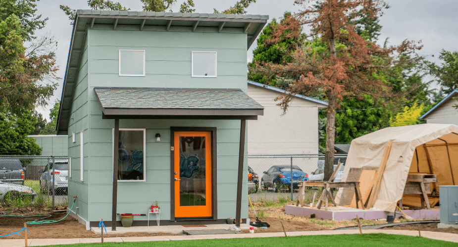 Explore the Best Tiny Home Kits for Your Dream Small House